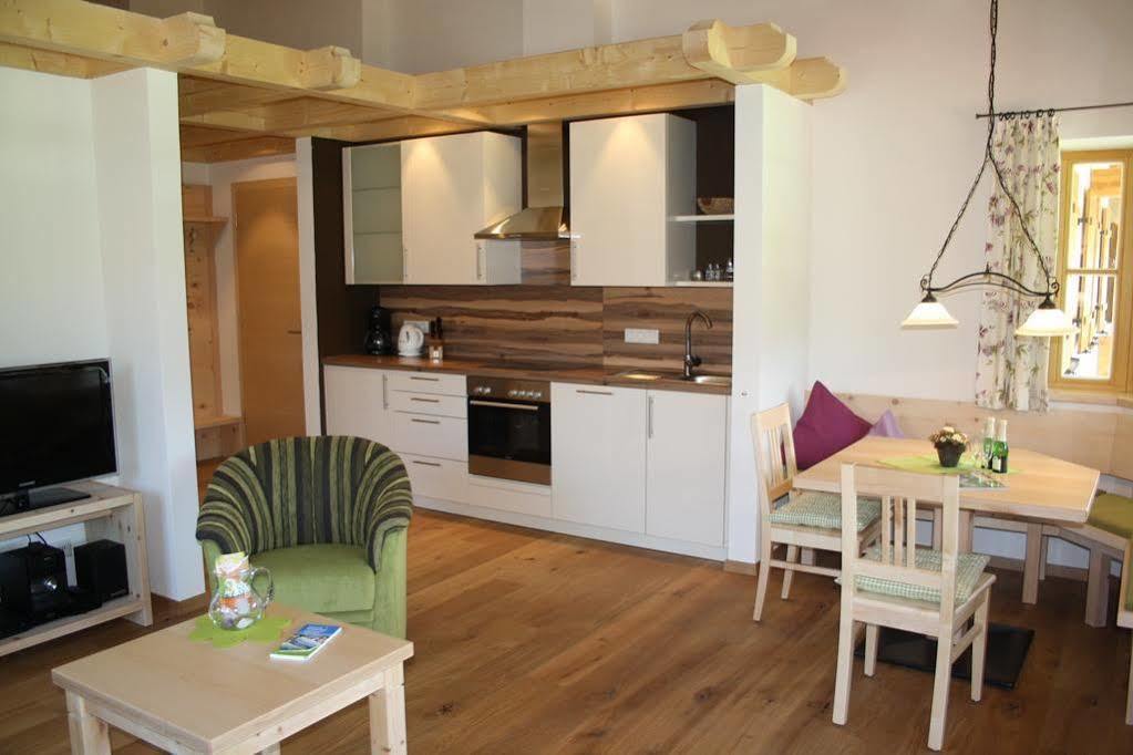 Ferienhaus Alpinissimo โอเบอร์อัมเมอร์เกา ภายนอก รูปภาพ