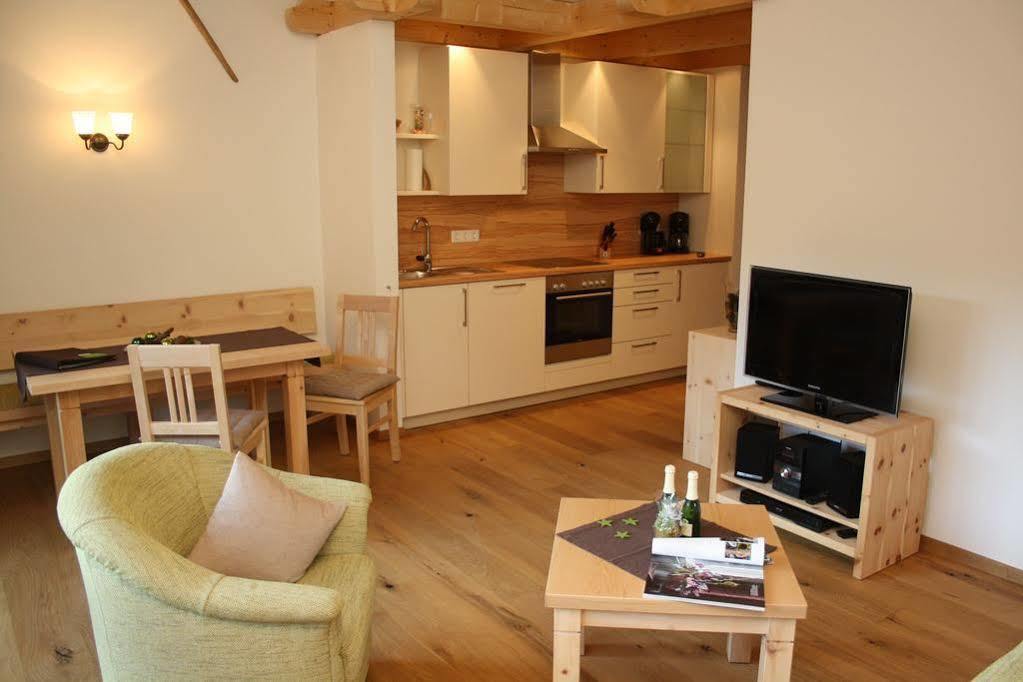 Ferienhaus Alpinissimo โอเบอร์อัมเมอร์เกา ภายนอก รูปภาพ